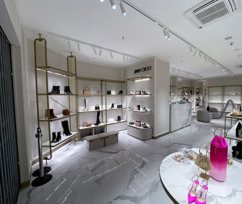 Portfolio di direzione lavori – Jimmy Choo, negozio ultimato 1